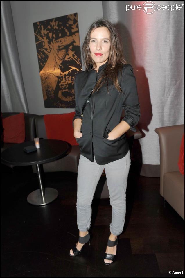 Zoé Felix, lors de l'inauguration de l'Hôtel Renaissance Paris Arc de Triomphe, au 39 avenue de Wagram, le 18 juin 2009 !