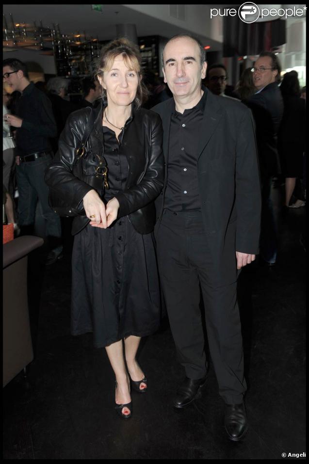 Philippe Harel et sa femme Sylvie Bourgeois, lors de l'inauguration de l'Hôtel Renaissance Paris Arc de Triomphe, au 39 avenue de Wagram, le 18 juin 2009 !