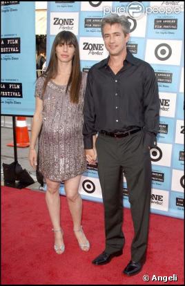 Dermot Mulroney et sa compagne Tharita lors de l'ouverture du festival du film de Los Angeles et de la première de Paper Man le 18 juin 2009