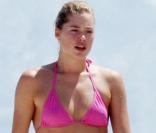 Doutzen Kroes, confortable, élégant et sexy : les trois mots d'ordre du bikini ! 