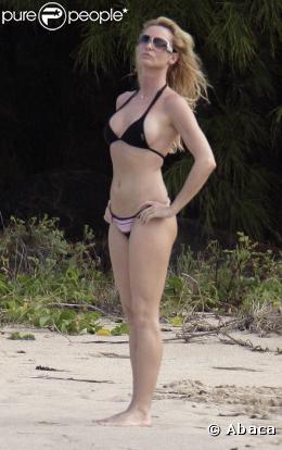 Nicollette Sheridan, un corps de rêve qui pourrait être plus mis en valeur !
