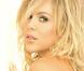 La bombe Natalia Paris, en couverture de Host ! 