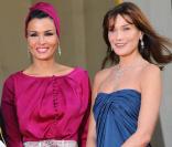 Carla Bruni et Nicolas Sarkozy reçoivent l'Emir du Qatar et son épouse pour un dîner d'Etat. 22 juin 2009.