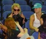 Britney Spears s'éclate avec ses danseurs en pleine répétition