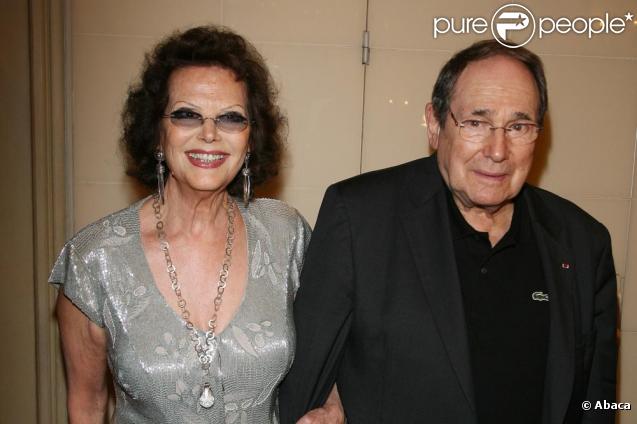 Claudia Cardinale et Robert Hossein hier au gala pour l'aide aux enfants réfugiés à Paris