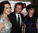 Claudia Cardinale, Bernard Montiel et Rachida Dari hier au gala pour l'aide aux enfants réfugiés à Paris