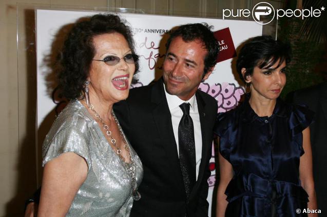 Claudia Cardinale, Bernard Montiel et Rachida Dari hier au gala pour l'aide aux enfants réfugiés à Paris