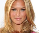 Bar Refaeli... trop belle !