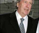 Robert Louis Dreyfus un homme fou de football, actionnaire principal de l'OM est décédé le 4 juillet à l'âge de 63 ans.