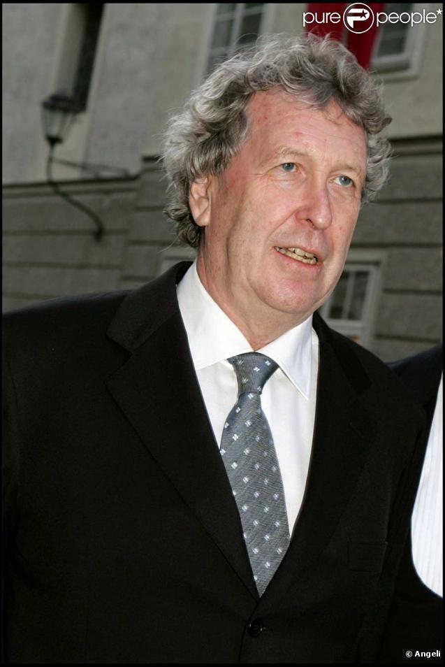 Robert Louis Dreyfus un homme fou de football, actionnaire principal de l'OM est décédé le 4 juillet à l'âge de 63 ans.