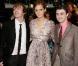 Première de  Harry Potter et le Prince de Sang-Mêlé  à Londres, Leicester Square, le 7 juillet 2009 : Rupert Grint, Emma Watson et Daniel Radcliffe, un peu humides ! 