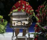 Le cercueil de MJ au Staples Center