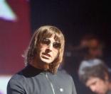 La hache de guerre entre Oasis et Blur a été enterrée... avec du fromage !