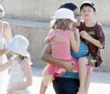 Michael Douglas en vacances avec ses enfants Dylan et Carys