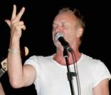 Sting en concert, lors du 7e Festival Global Music et Cinéma, à Ischia, en Italie, le 12 juillet 2009