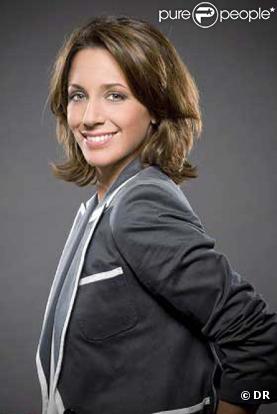 Convaincante et charmante dans Nouvelle Star, Virginie Guilhaume devrait probablement revenir dans X-Factor. Cette brunette au sourire charmeur est à... croquer !