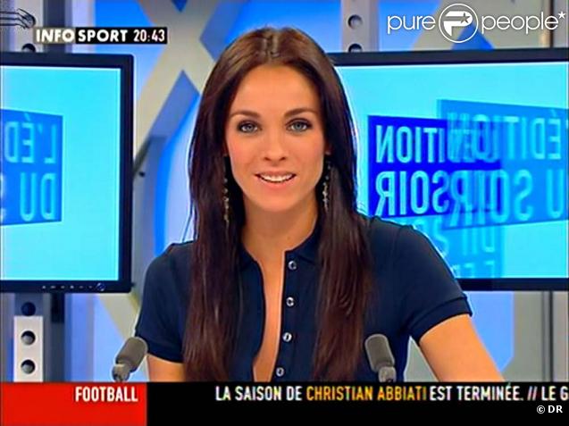 Un regard bleu azur et une plastique de rêve, Sophie Feracci est une ancienne mannequin qui a quitté Infosport pour animé Le Web Show sur Direct 8 !  