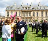 C'est la teuf dans les jardins, lors de la Garden Party à l'Elysée, le 14 juillet 2009 !