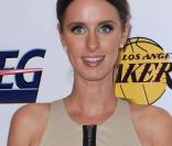 Nicky Hilton lors d'une soirée à Los Angeles le 19 juin dernier portait une robe Gap à 88 dollars ! 