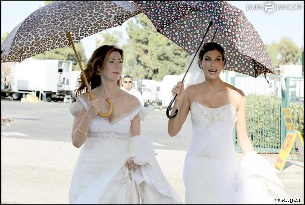 Teri Hatcher et Dana Delany sur le tournage de Desperate Housewives