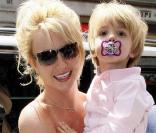 Britney Spears et Jayden à Londres le 15 juin 2009 
