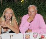 Sylvie Elias et Gérard de Villiers à la soirée Bacardi, à Saint-Tropez. 26/07/09