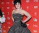 Kelly Osbourne se prend pour Marylin avec sa robe tulipe.  Allez encore quelques petits efforts Kelly, tu y es presque ! 