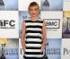 Michelle Williams se la joue petite écolière sage. Avec sa coupe carré et sa robe à poche rayée, elle est vraiment trop mignonne !  