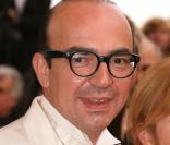 Les animatueurs : Le livre de Michel Malaussena flingue les animateurs à bout portant...