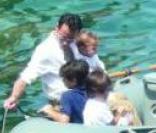 Jennifer Lopez, son mari Marc Anthony et leurs enfant Max et Emme en vacances à Saint-Tropez le 5 aout 2009