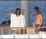 Cindy Crawford et Rande Gerber s'aiment et profitent du soleil, sur un yacht, au large de Saint-Tropez. 05/08/09