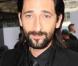 Elijah Wood remplacé et Adrien Brody emprisonné... sous les yeux de Forest Whitaker !