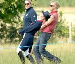 Zara Phillips lors d'une compétition de dressage de chevaux au festival British Eventing (Gloucestershire, UK, 7 août 2009)