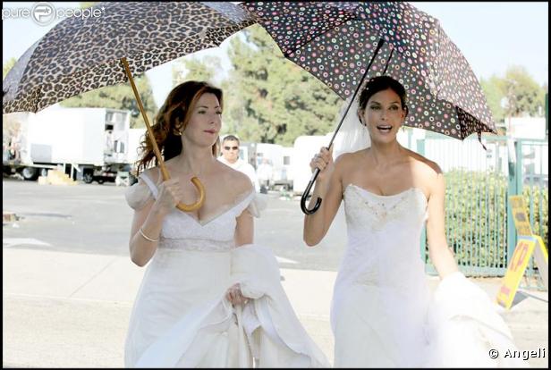 Teri Hatcher et Dana Delany sur le tournage de Desperate Housewives