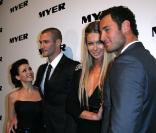 Dannii Minogue, Kris Smith, Jennifer Hawkins et Jake Wall lors du lancement de la collection printemps-été de Myer à Sydney en Australie le 19 août 2009