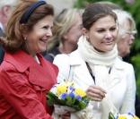 Victoria de Suède en visite dans le nord du pays avec ses parents, le 20 août 2009