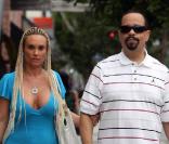 Ice-T et son épouse Coco font du shopping à L.A. 21/08/09