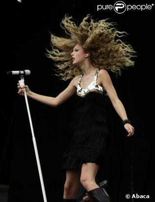 Taylor Swift lors du V Festival (Angleterre), le 22 août 2009