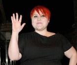 Beth Ditto sort de la galerie Proud à Londres le 27 août 2009