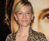 Cate Blanchett victime d'un accident sur les planches, lors d'une représentation d' Un tramway nommé Désir , à Sydney, le 2 septembre 2009 !