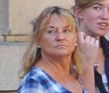 Leonardo DiCaprio sur le tournage du film Inception, à Paris, en présence de sa famille, dont sa mère. Août 2009