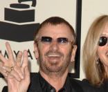 Ringo Starr et Barbara Bach à la cérémonie des grammy Awards le 10/02/08