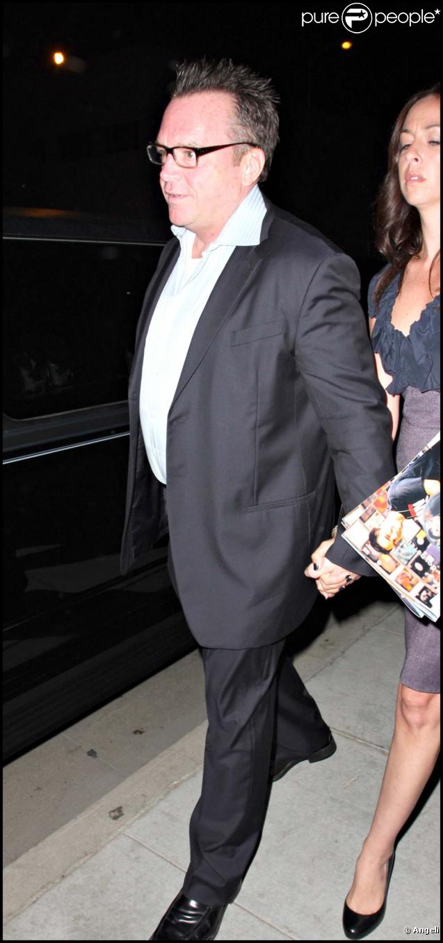 Tom Arnold au service funéraire privé pour DJ AM à Los Angeles le 3 septembre 2009