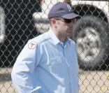 Ben Affleck en flic, la ceinture lâchée... hum hum... sur le tournage de  The Town , à Boston, en septembre 2009 !
