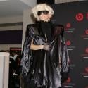 Lady Laga change encore de look et... c'est mieux !