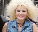 Kim Cattrall sur le tournage de Sex and The City 2 et c'est ambiance eighties !
