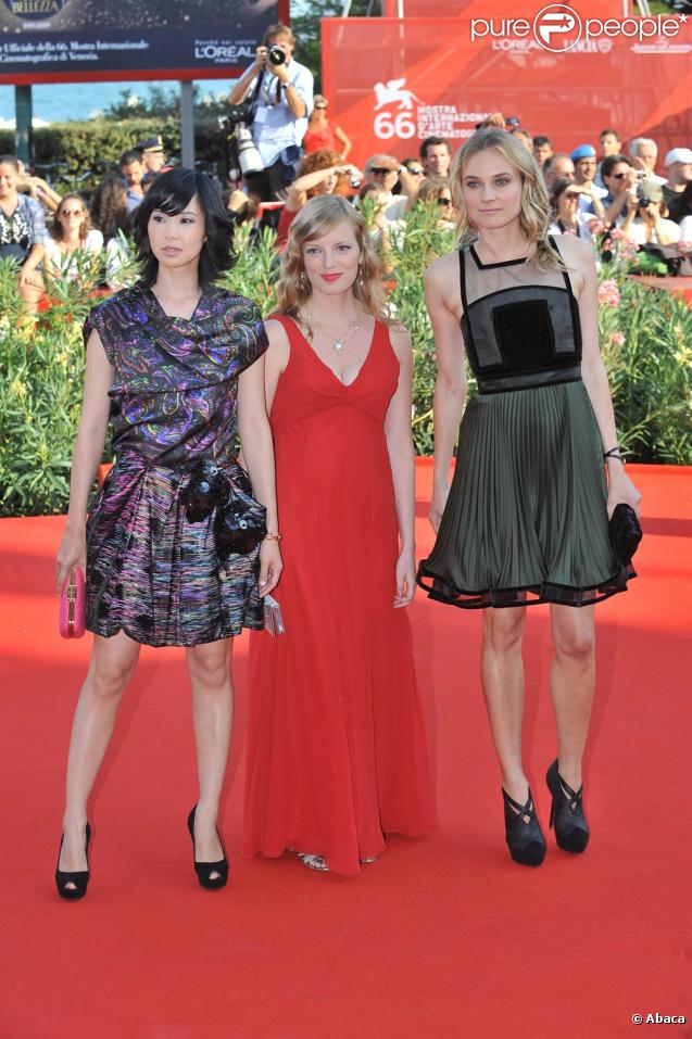 Linh-Dan Pham, Sarah Polley et Diane Kruger, sur le tapis rouge de l'avant-première de  Mr. Nobody , à l'occasion de la 66e Mostra de Venise, le 11 septembre 2009 !