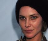 Erin Wasson en backstage de la Fashion Week