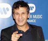 Dove Attia revient en tant de producteur de la comédie musicale  Mozart, l'Opéra Rock ... Découvrez son incroyable parcours !