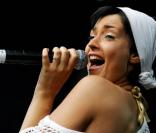Sheryfa Luna a été victime d'une agression lors de son passage au festival belge des Fêtes de Wallonie.